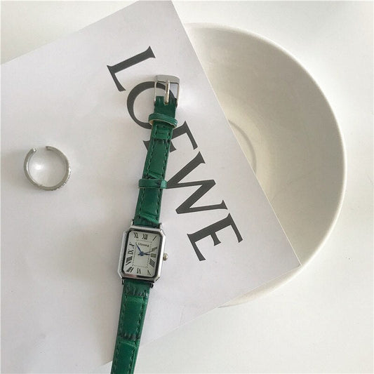 Frendorf | Retro-Uhr mit Lederarmband für Damen