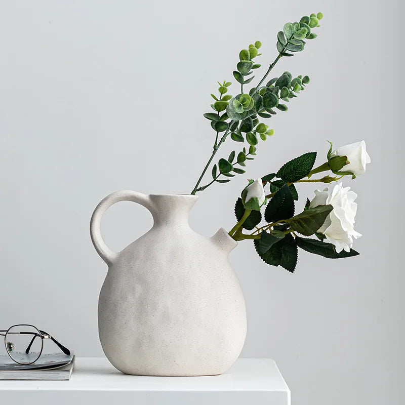 Frendorf | VasaNord Nordische Hochzeitskeramikvase | Minimalistisches Design | Zeitlose Deko für Zuhause & Feiern