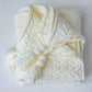 Frendorf | HeartKnit Kuscheldecke aus Chenille | Strickdesign | Für Bett & Sofa | Weich & Gemütlich
