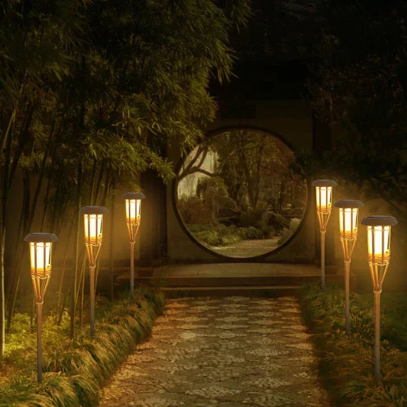 Frendorf |  Solar-Fackel 5er-Set | Flammenoptik LED Gartenleuchten | Solarbetrieben | Dekoratives Licht für Außen