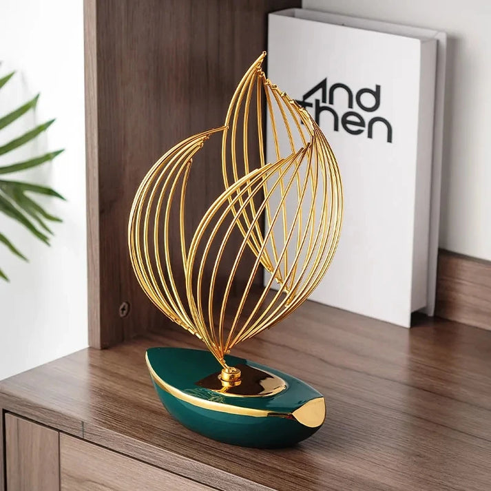 Frendorf | WindGlide elegante Segelskulptur für modernes Interieur