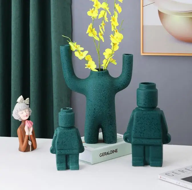 Kreative Robotervase, modernes Dekor, Heim-Desktop, kleiner Roboter, aufrecht stehende Vase für getrocknete Blumen, Wohnzimmer-Dekorationszubehör