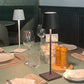 Herr Licht Stilvolle kabellose LED-Tischlampe