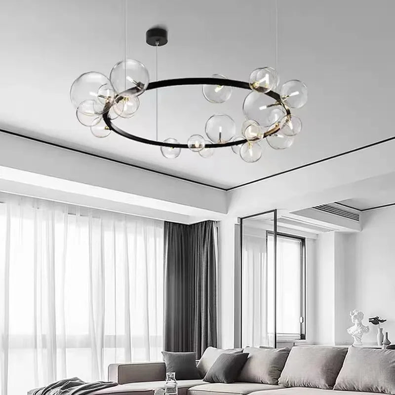 Moderne kreative Metall-Kronleuchter-Beleuchtung: 7/10 klare Glasblasen, langes rundes Design mit G9 Lichtfassung