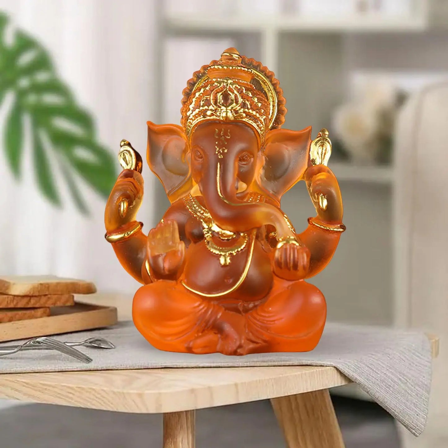 Seltene farbige semi-transparente Ganesh-Statuen für Glück in Ihrem Zuhause