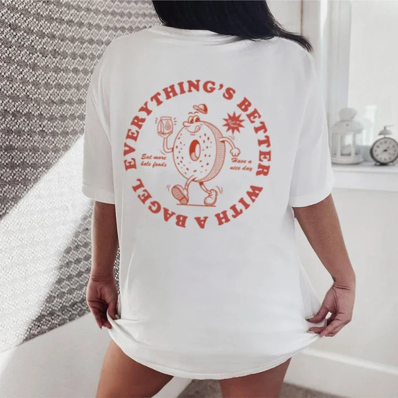 Alles ist besser mit einem Bagel T-Shirt