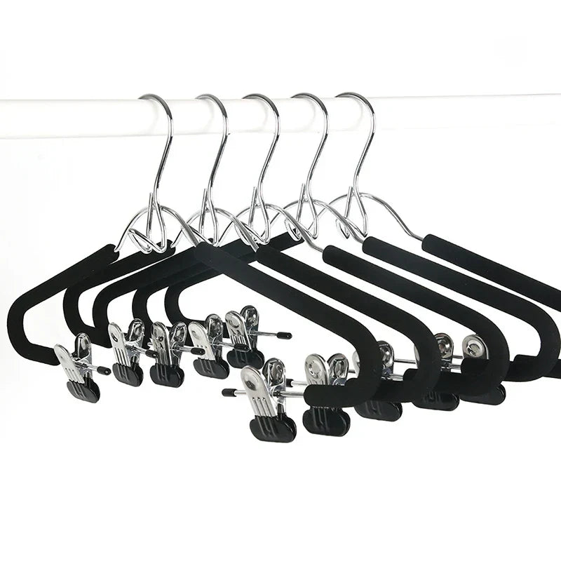 Frendorf | Platzsparendes Design Stapelbare Kleiderbügel Set