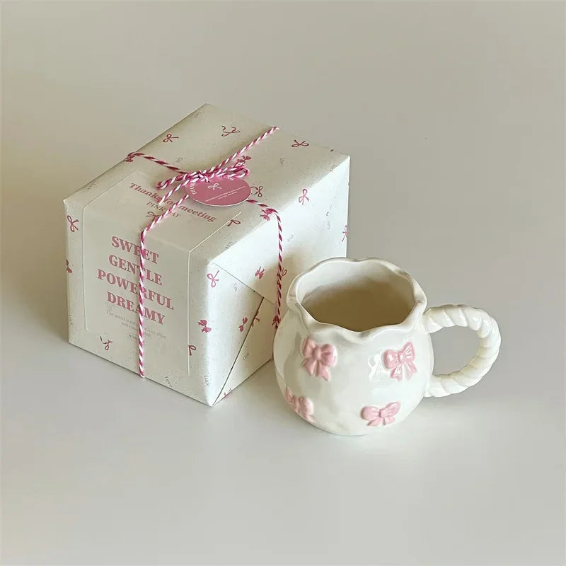 Bow Keramiktasse