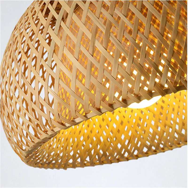 Luxora Handgewebte Bambus Pendelleuchte - Umweltfreundliche Deckenlampe