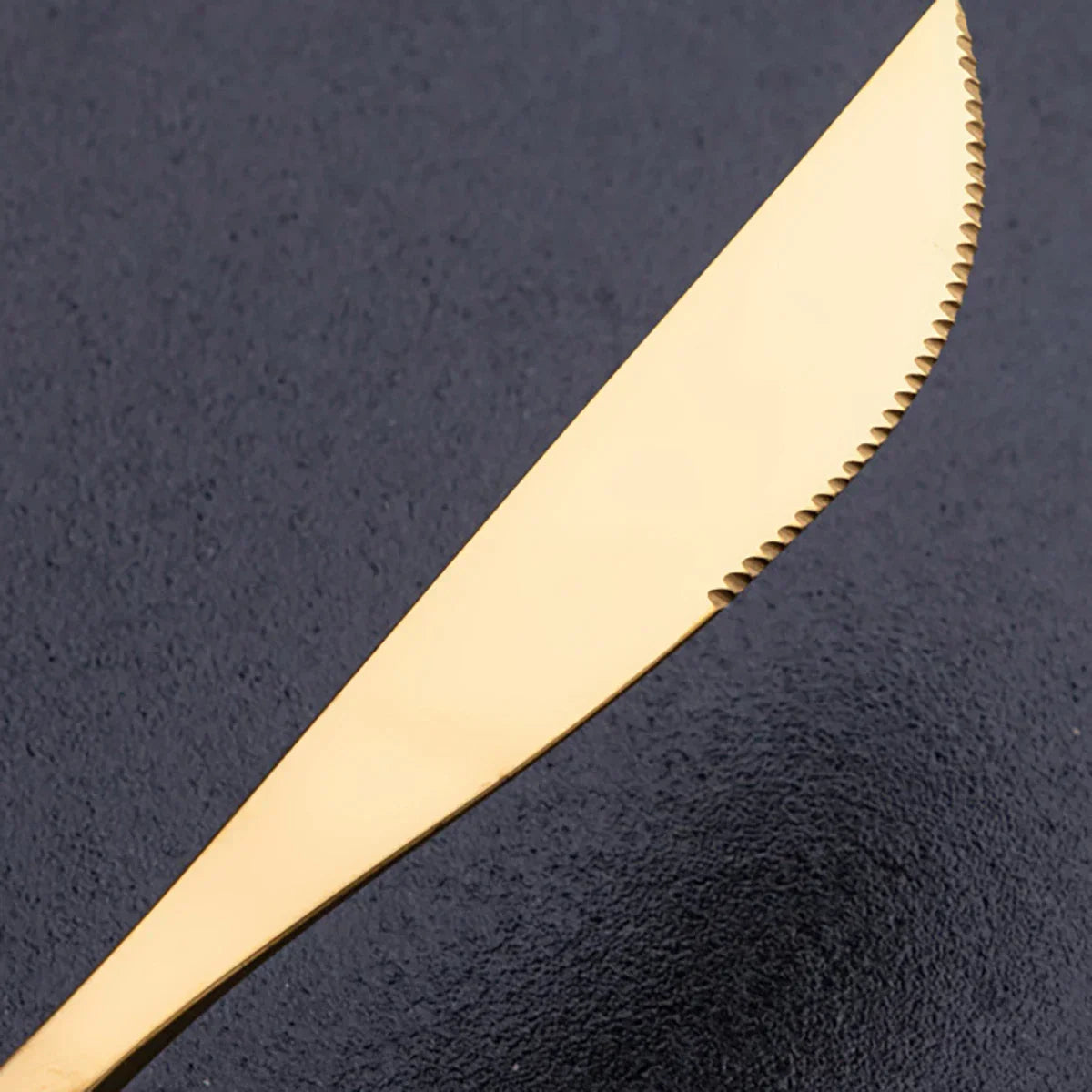 Frendorf | Cutluxe Elegance 24-teiliges Besteckset | Edelstahl | Modernes Design | Spülmaschinengeeignet | Hochwertige Tischkultur