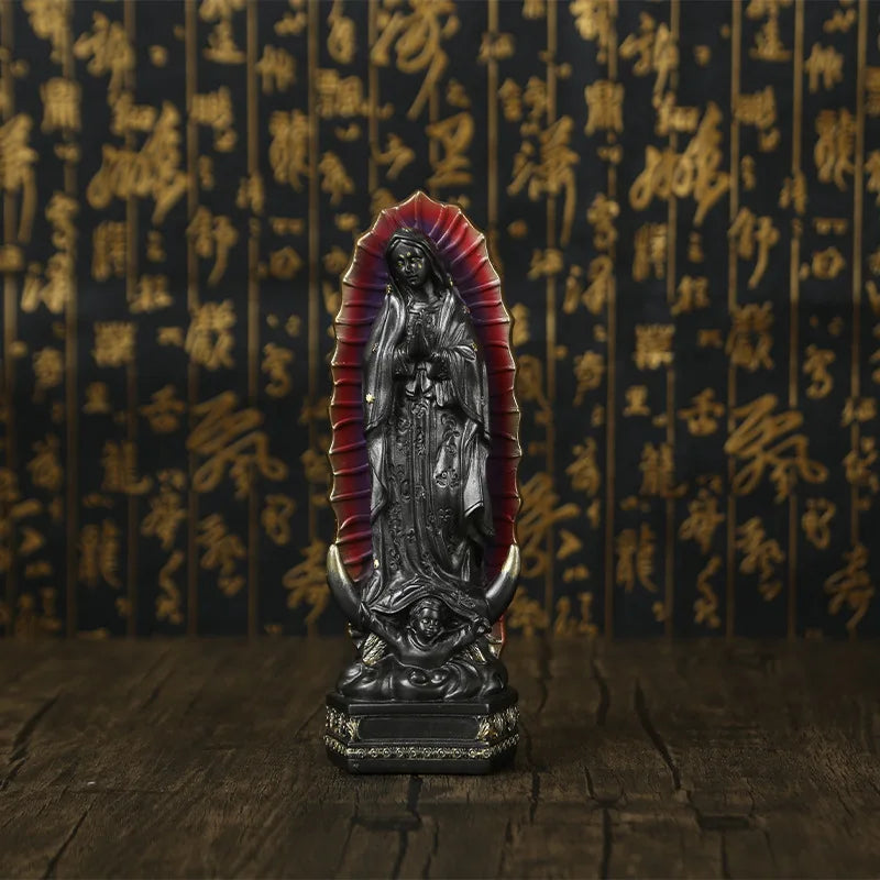 Unsere Dame von Guadalupe Figuren in mehreren Farben