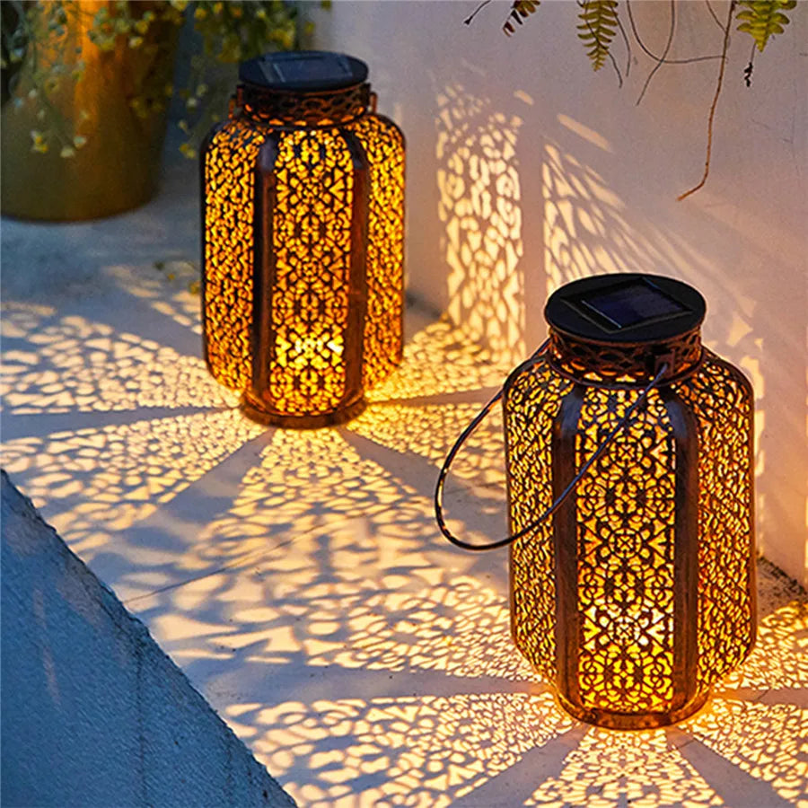Frendorf | DecoGlow Art Deco Solarlaterne | Elegante Gartenbeleuchtung | Nachhaltige LED-Lampe | Dekoratives Licht für Außen
