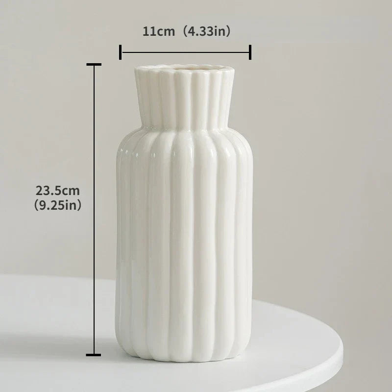 Frendorf | Vasea Nordic Große Keramikvase | Minimalistische Trockenblumenvase | Tisch- & Wohnzimmereinrichtung für Blumenarrangements