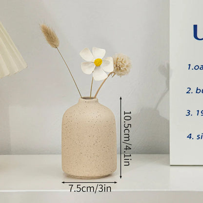 Minimalistische Keramik Blumenvase