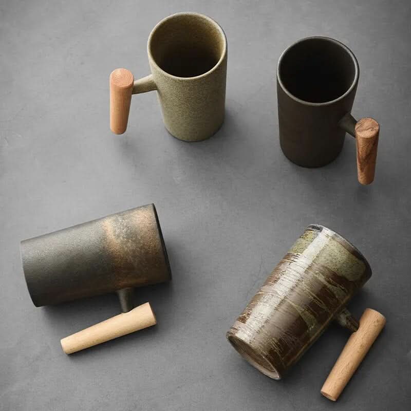 Frendorf | BREWCRAFT MUG – Handgefertigte Keramiktasse mit Holzgriff für stilvollen Kaffeegenuss