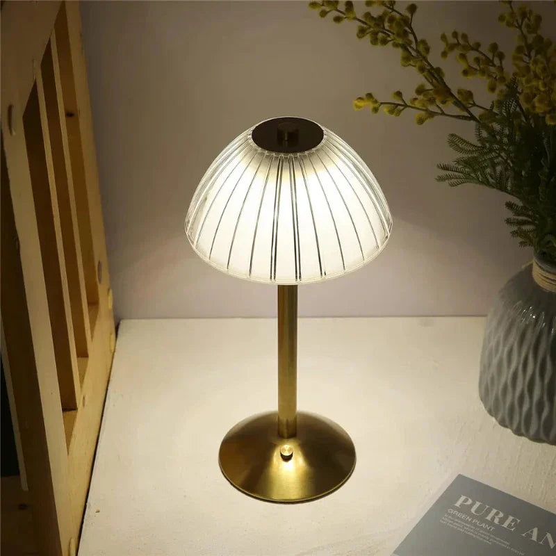 Frendorf | Kabellose LED-Tischlampe mit drei Farbmodi und Dimmfunktion