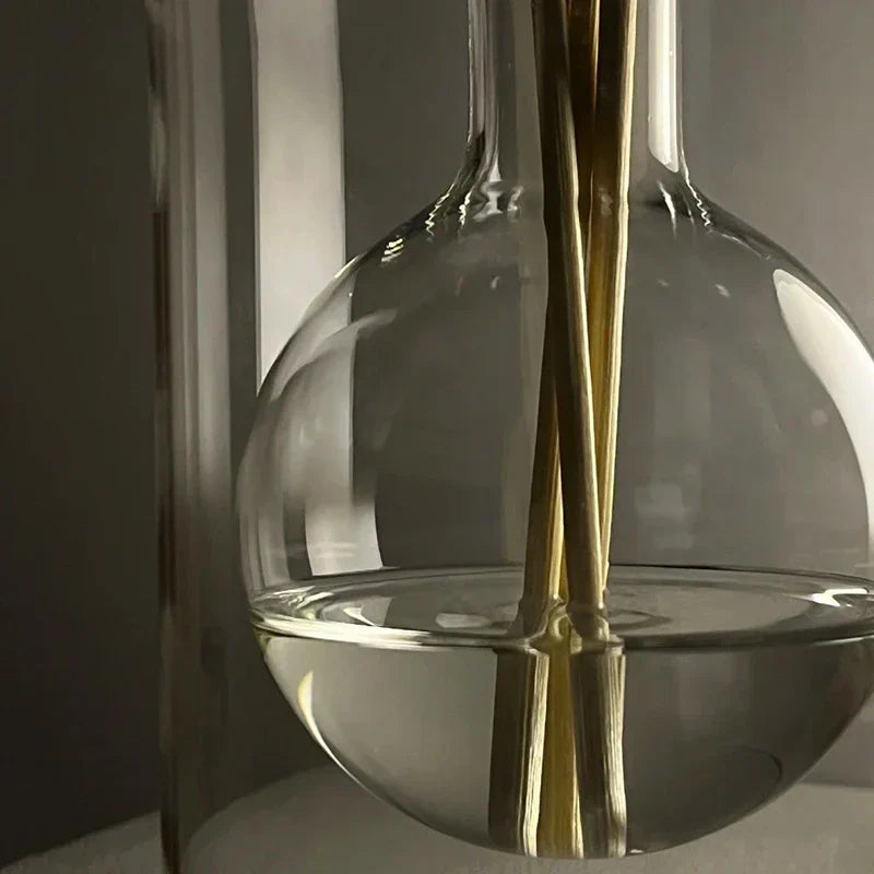 AromaLuxe – Eleganter Duftdiffusor mit Minimalistischem Design für Eine Beruhigende Atmosphäre