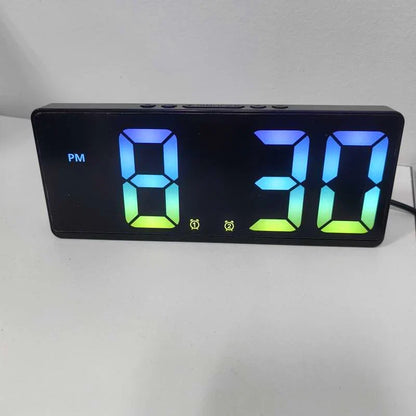 Frendorf | VoiceSnooze LED Wecker mit Sprachsteuerung | Stiller Nachtmodus | Modernes Design