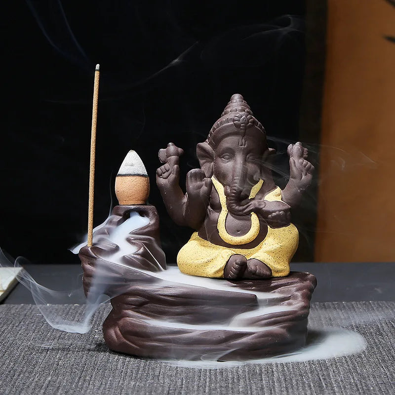 Clay-Style Ganesha Loban/Agarbatti Halter und Figurine