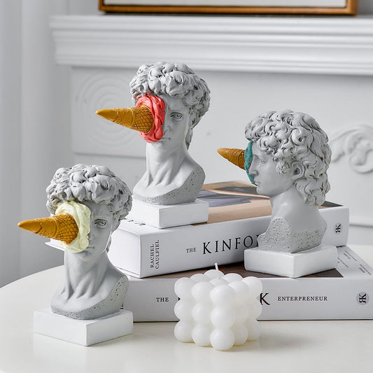 David Figurine mit Eiscreme Heimdekoration Skulptur