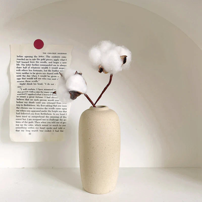 Minimalistische Keramik Blumenvase