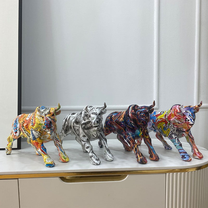 Graffiti-Malerei Harz Bull Figuren Home Wohnzimmer Schlafzimmer Büro Desktop Feng Shui Ornamente Sammlung Statuen