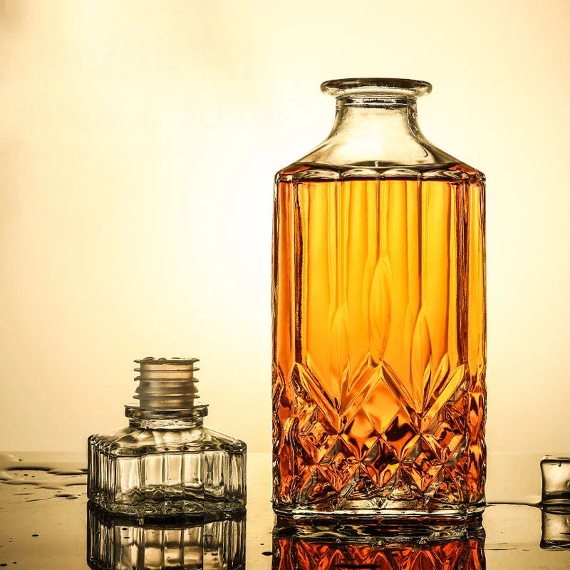 Frendorf | VeraLux Glas-Dekanter Set | Elegante Whisky-Karaffe | Luxuriöse Geschenkidee | Für Spirituosen & Wein
