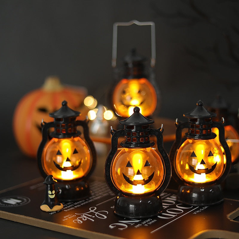 Halloween LED hängende Kürbislaterne Licht Gespenst Lampe Kerzenlicht Retro kleine Öllampe Halloween Party Heimdekoration Horror Requisiten