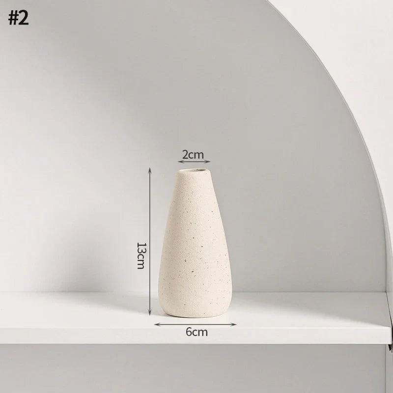 Minimalistische Keramik Blumenvase