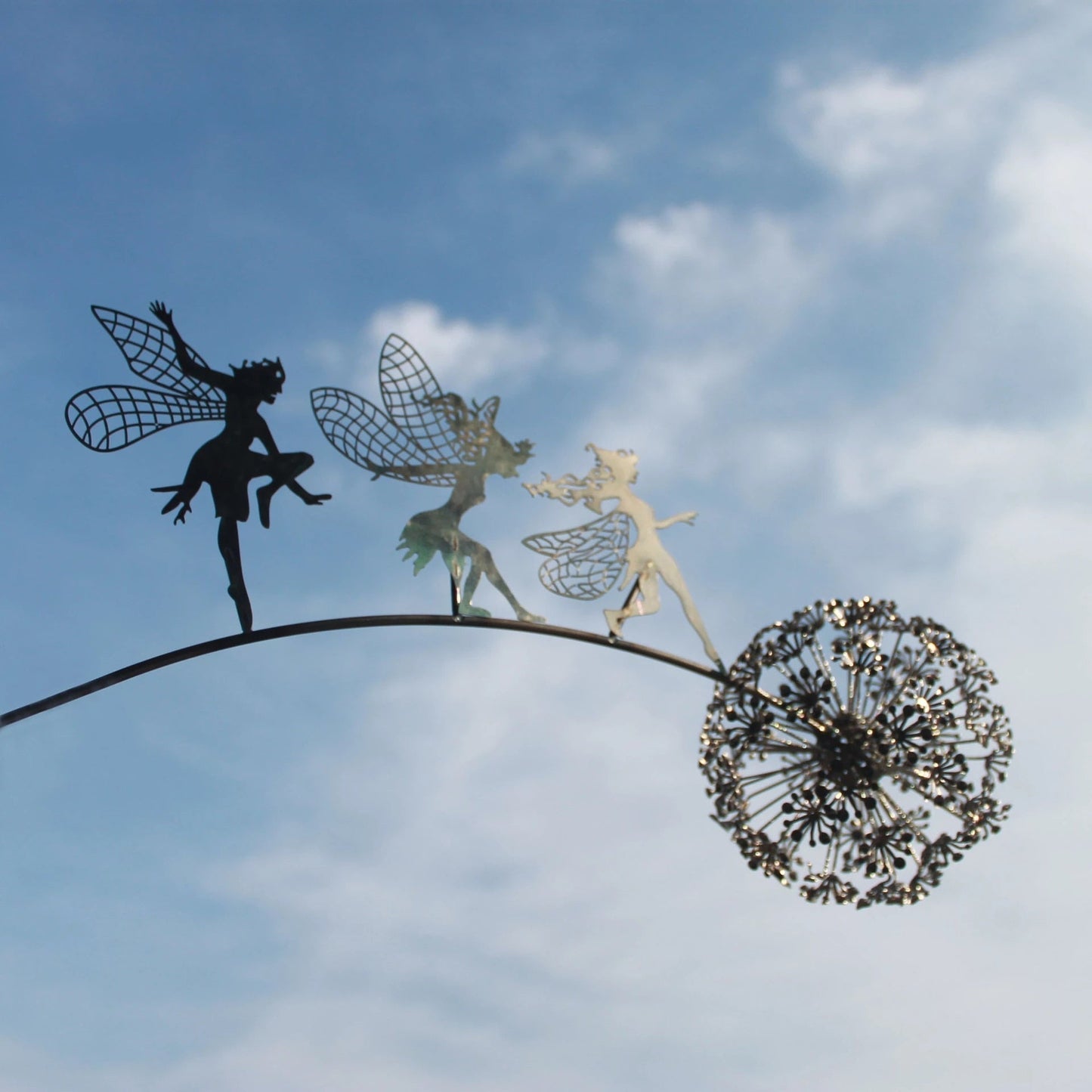Frendorf | Feen auf einem Milchfaden Kunstskulptur