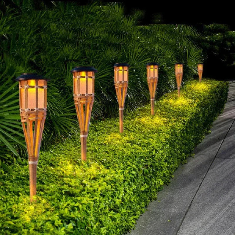 Frendorf |  Solar-Fackel 5er-Set | Flammenoptik LED Gartenleuchten | Solarbetrieben | Dekoratives Licht für Außen