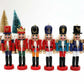 Mini-Nussknacker Holzfiguren