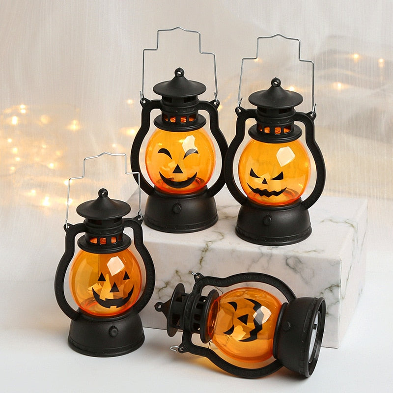 Halloween LED hängende Kürbislaterne Licht Gespenst Lampe Kerzenlicht Retro kleine Öllampe Halloween Party Heimdekoration Horror Requisiten