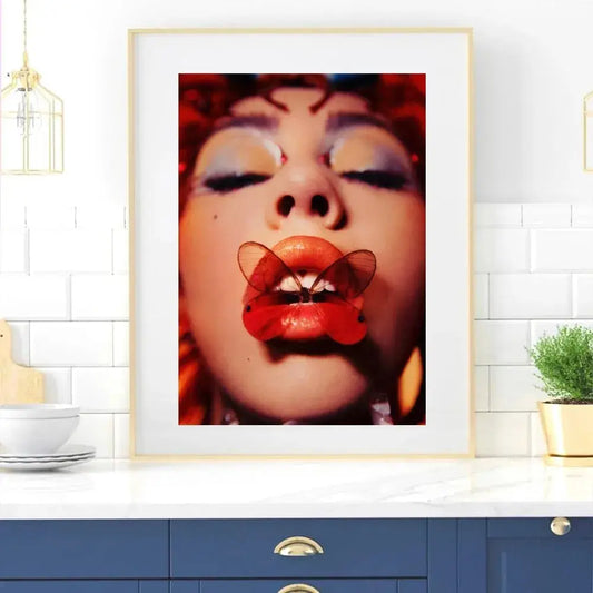 Heiße Sängerin Kali Uchis Roter Mond in Venus Poster Wohnraum Dekor Wohnzimmer Schlafzimmer Ästhetik Kunst Wandmalerei Aufkleber