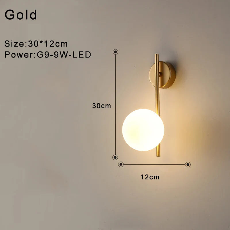 Frendorf | Innenglasball-LED-Wandleuchte – Moderne Wandleuchte mit G9 9W Birne für Schlafzimmer, Küche und Wohnzimmer - Schwarz & Gold Design