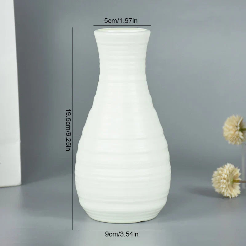 Frendorf | Blumeo Minimalistische Blumenvase | Weiße Keramikvase für Tisch- & Küchendekoration | Perfekt für Hochzeitsarrangements & Blumensträuße