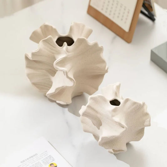 Frendorf | Elegante Form inspiriert von Bewegung und Geometrie