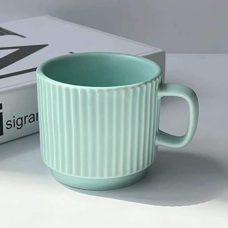 Große Retro Keramiktasse