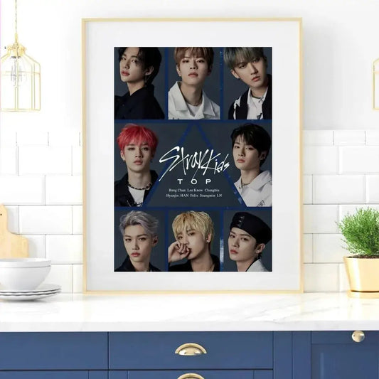 Hot Kpop S-Stray K-Kids Poster Zuhause Raum Dekor Wohnzimmer Schlafzimmer Aesthetic Kunst Wandmalerei Aufkleber