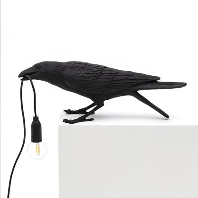 Frendorf | Moderne Lucky Bird Tischlampe – Kreatives Harz Tierdesign für Schlafzimmer und Wohnzimmer