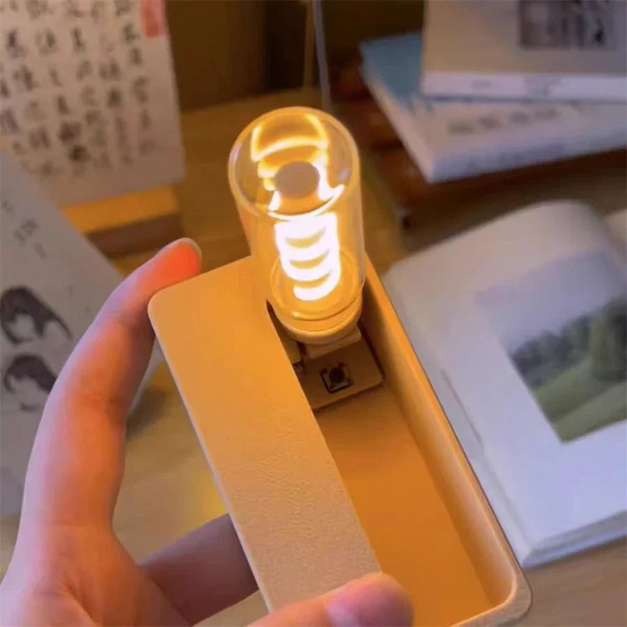 Frendorf | Mechanische Flip Wiederaufladbare Nachtlampe
