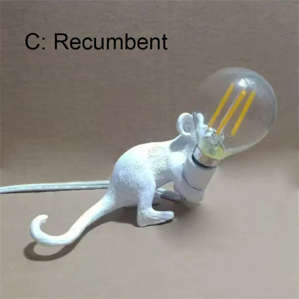 Frendorf | CritterGlow Moderne LED Tischlampe | Harz Tierdesign | Ratte, Katze & Eichhörnchen | Nachtlicht & Wohnkultur