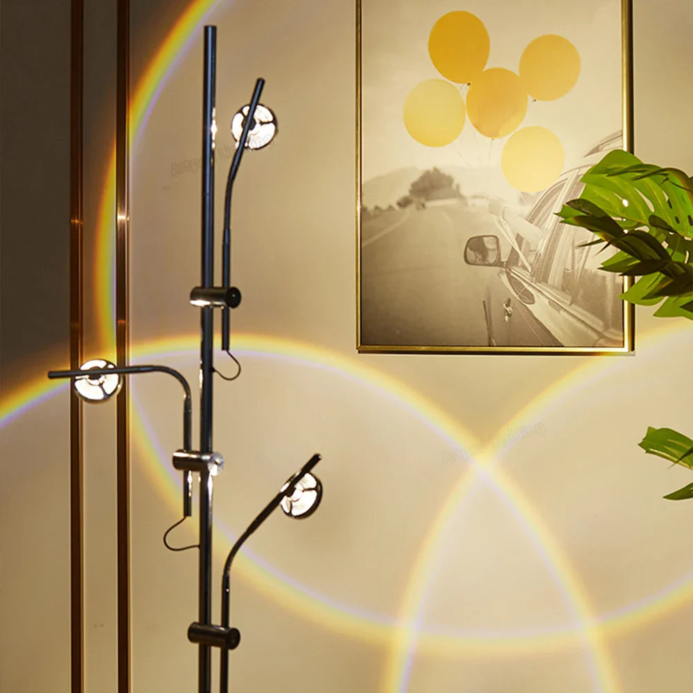 Italienisches Design LED Stehleuchte – Regenbogen-Projektionslampe für atmosphärisches Licht