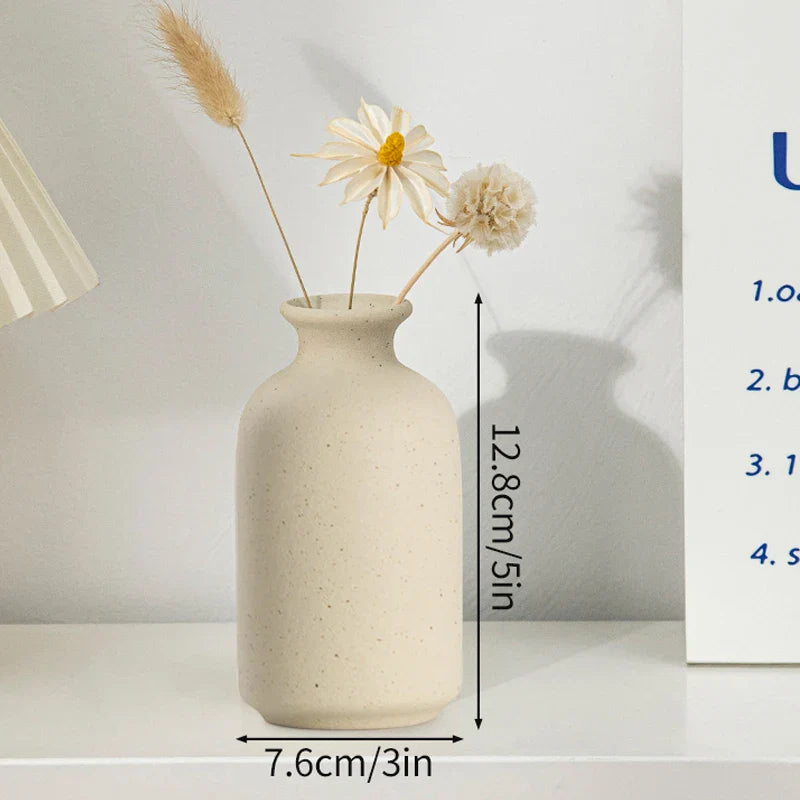 Minimalistische Keramik Blumenvase
