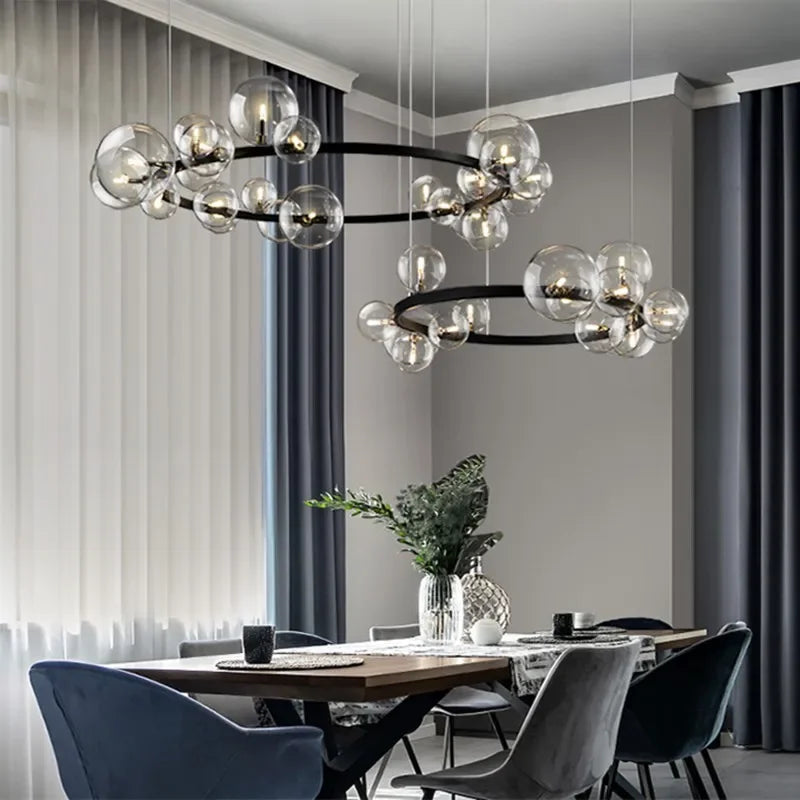 Moderne kreative Metall-Kronleuchter-Beleuchtung: 7/10 klare Glasblasen, langes rundes Design mit G9 Lichtfassung