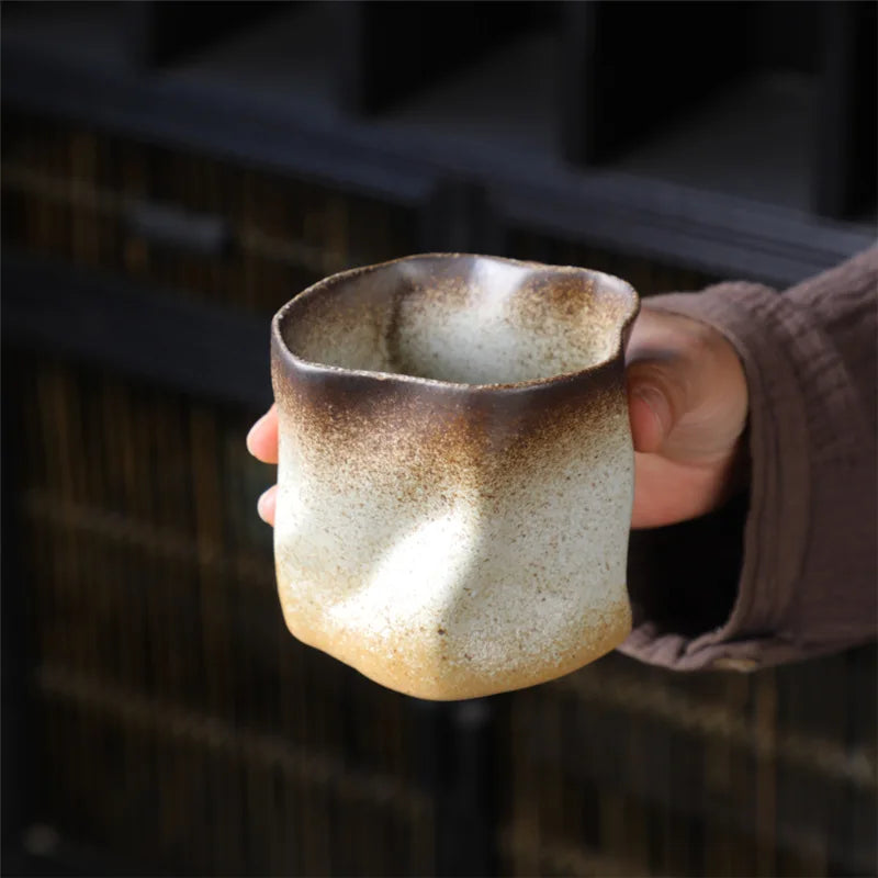 Unregelmäßige gedrehte Form Tasse 9,47 Unzen/280 ml Keramik Kaffee Teetasse ohne Griff Polychromatische kreative Keramik Tassen Kaffeetassen Retro