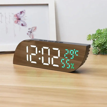 LED Digitalwecker mit Doppelanzeige & unbegrenztem Snooze