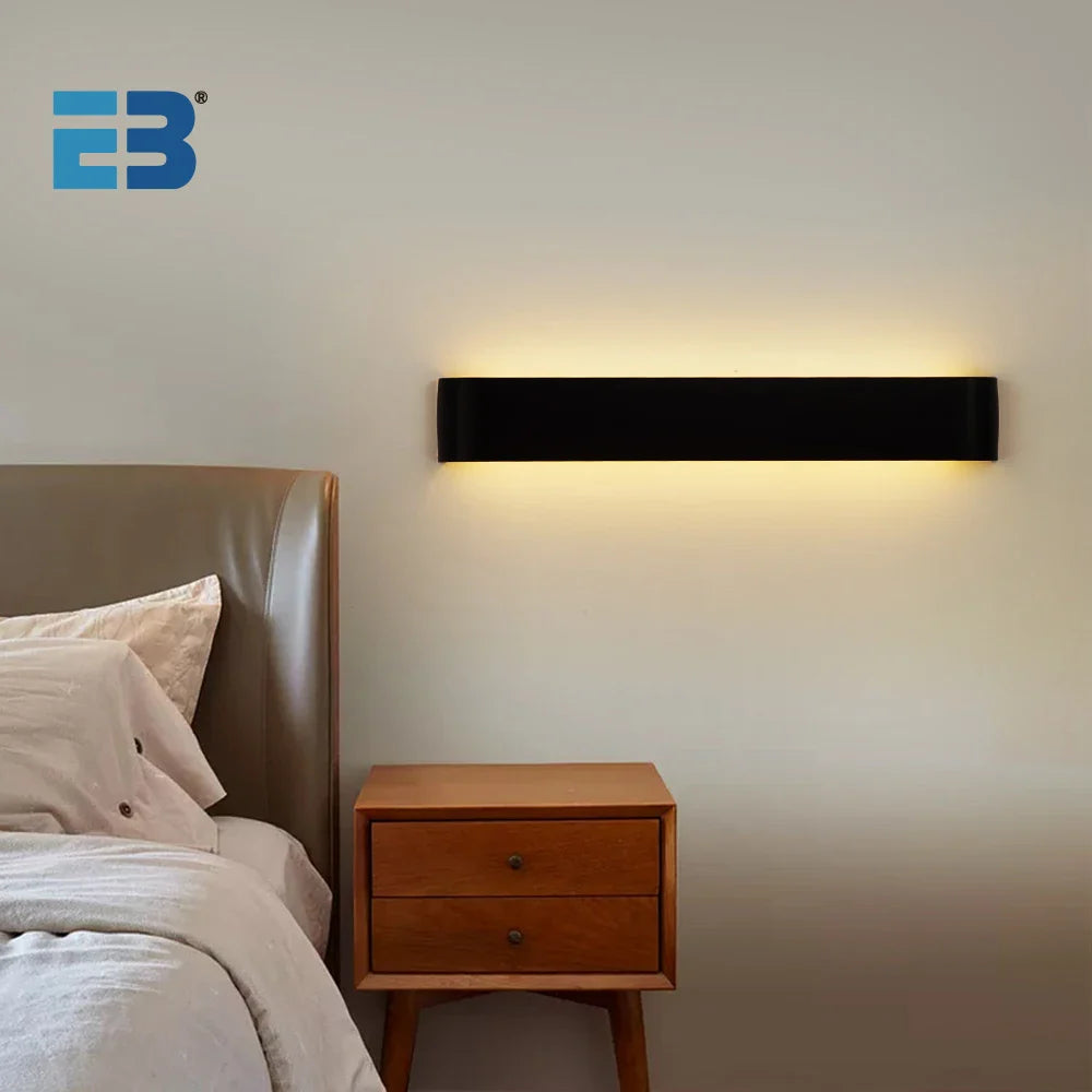Moderne LED Wandleuchte - Vielseitige Beleuchtungslösung für Schlafzimmer, Küche und Wohnzimmer