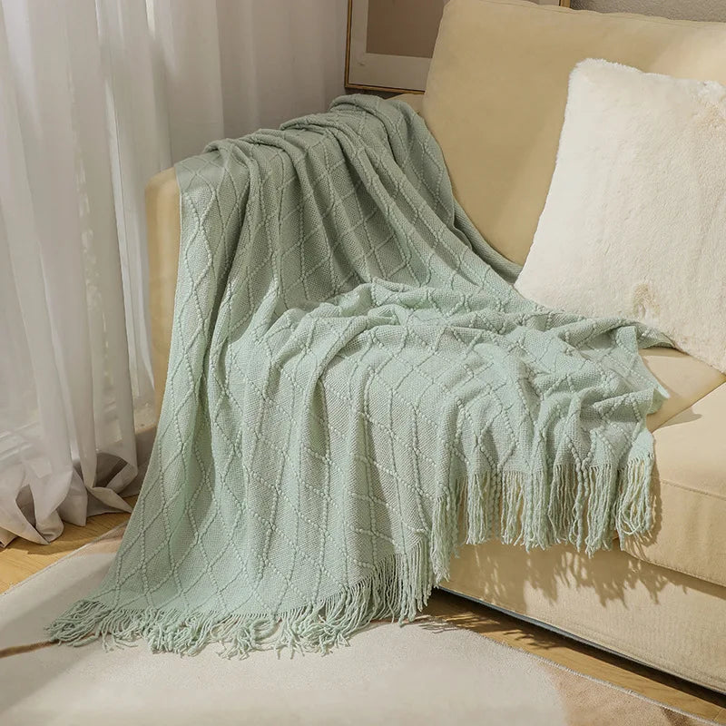 Gemütliche lila Diamant Strickdecke