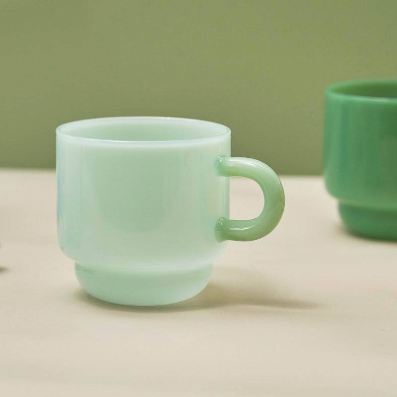 2-colored glass mug